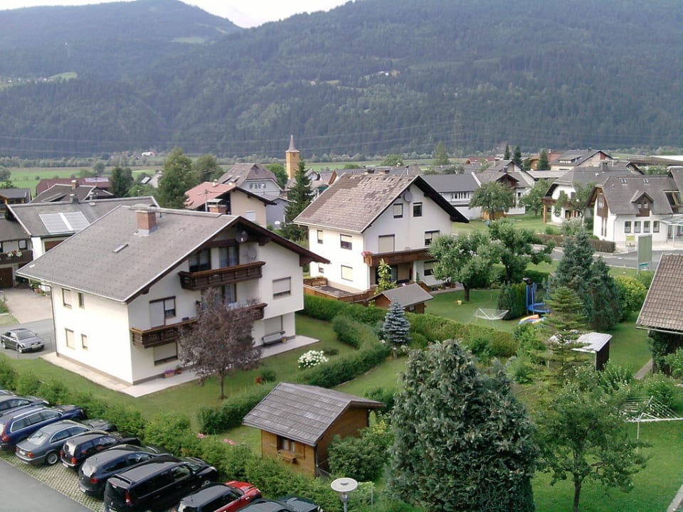 Ausblick Dorfsicht Falkensteiner Hotel & Spa Carinzia