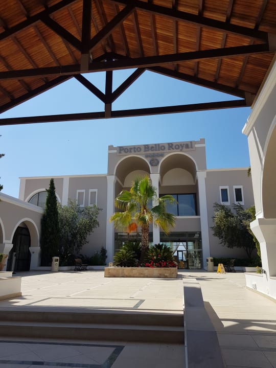 Außenansicht Porto Bello Royal