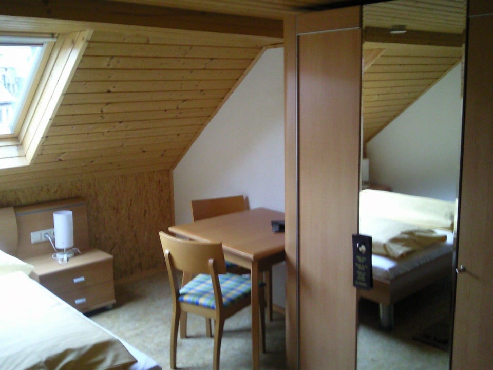 Mit kleiner Sitzmöglichkeit Gasthof Adler