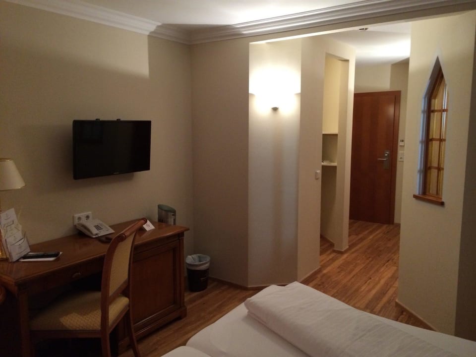 Eingang Hotel Panorama Royal