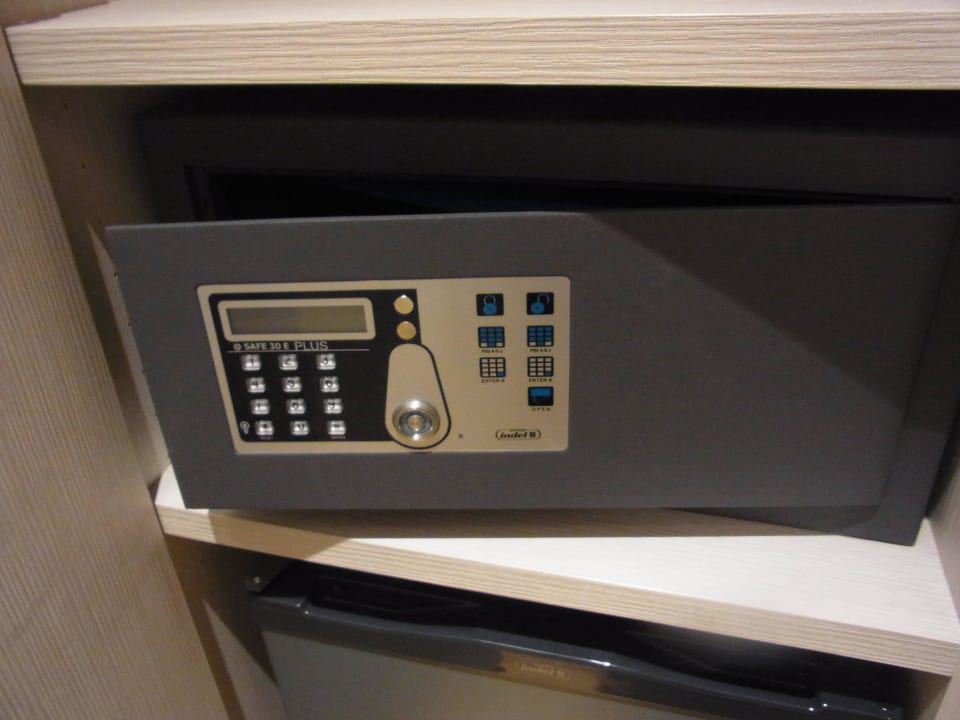 Safe HB Aosta Hotel