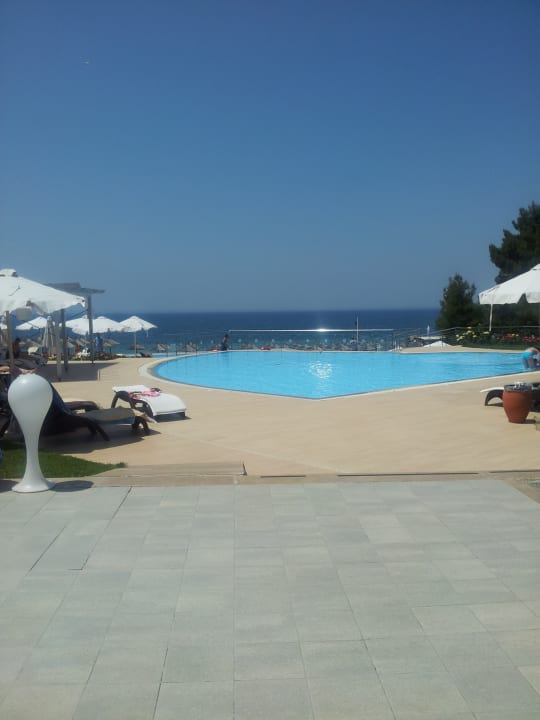 Pool Istion Club & Spa