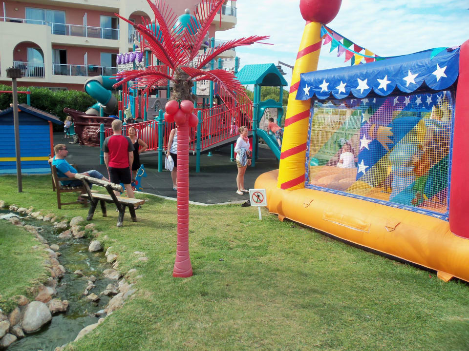 Kinderspielplatz Zafiro Bahia