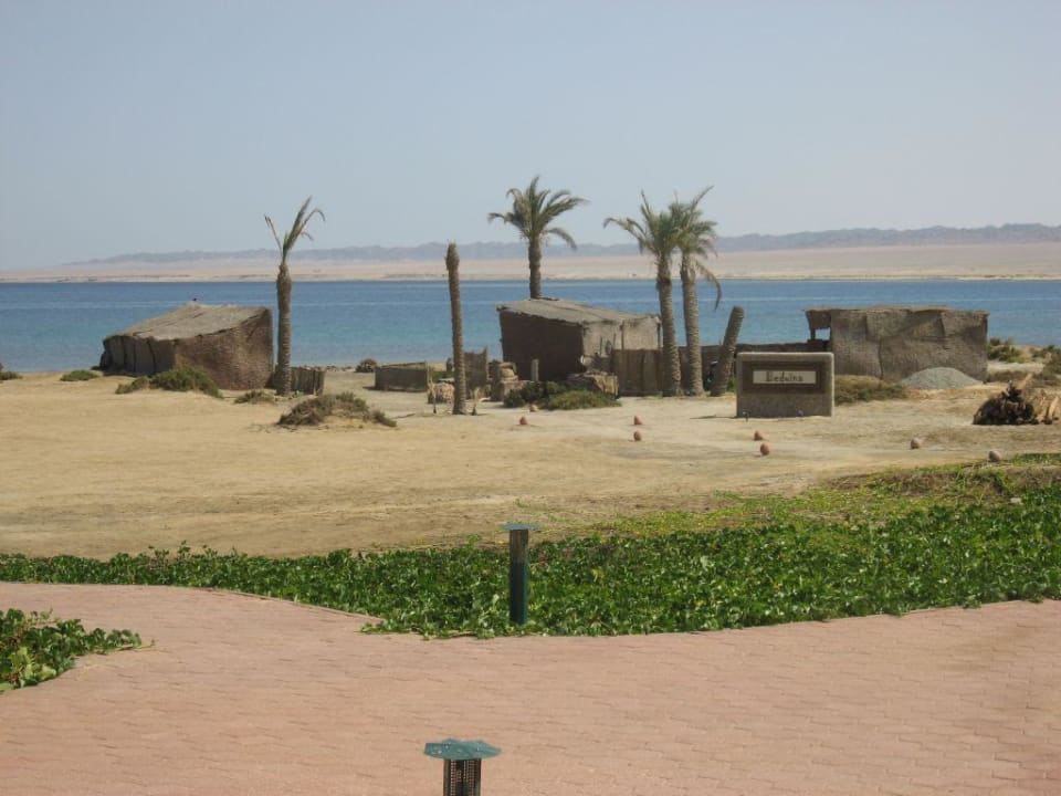 Blick zum beduinenplatz Lahami Bay Beach Resort