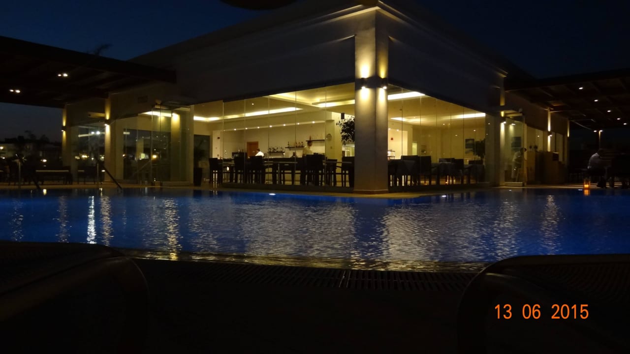 Hotel Asterias Beach Resort