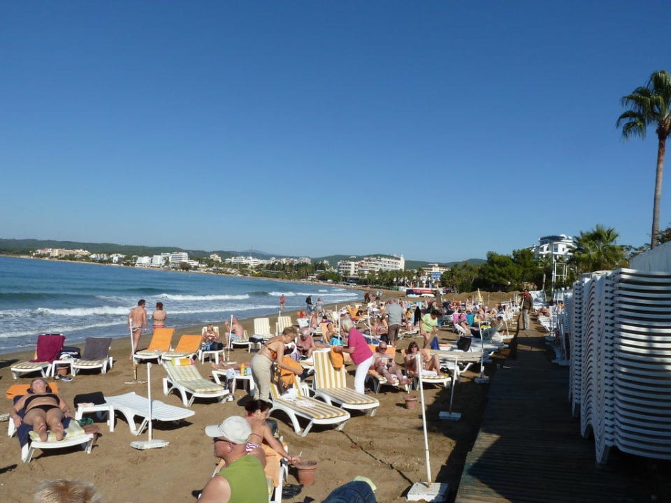 Nicht viel Platz im November Alaiye Resort & Spa