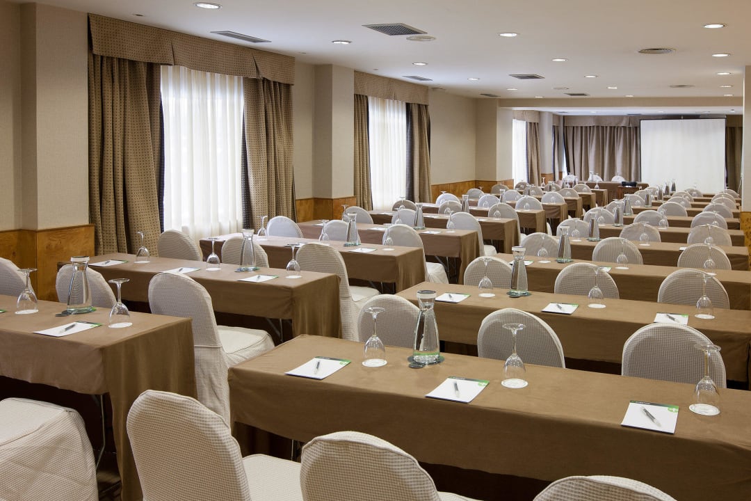 Meeting Room NH Madrid Zurbano