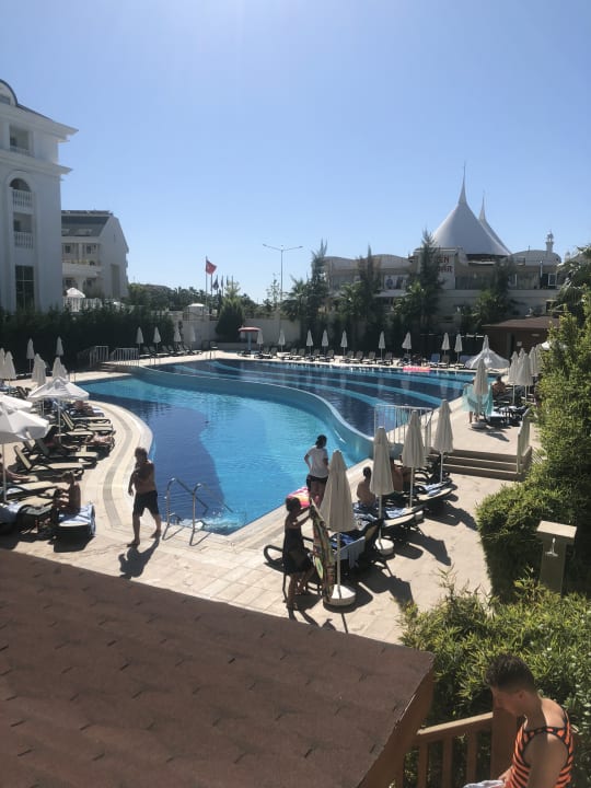 Pool Well Palace Side