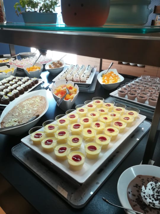 Gastro Falkensteiner Club Funimation Borik