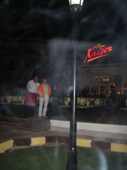 Abendaufnahme Pickalbatros Dana Beach Resort - Hurghada