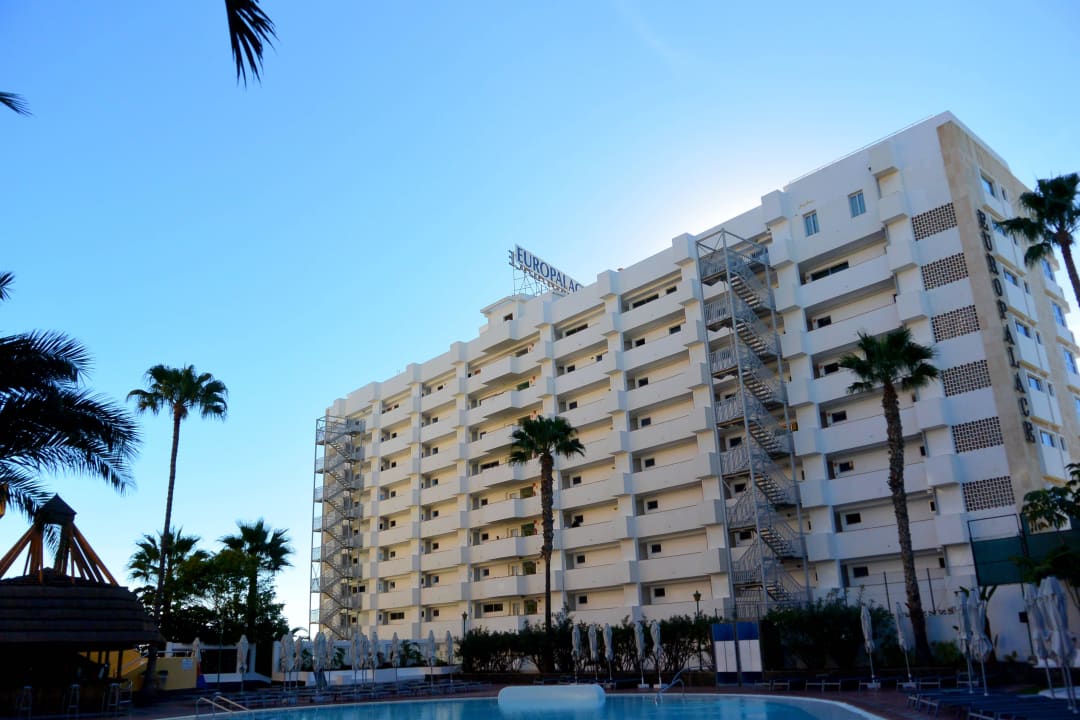 Der Schattenspeneder allsun Hotel Lucana