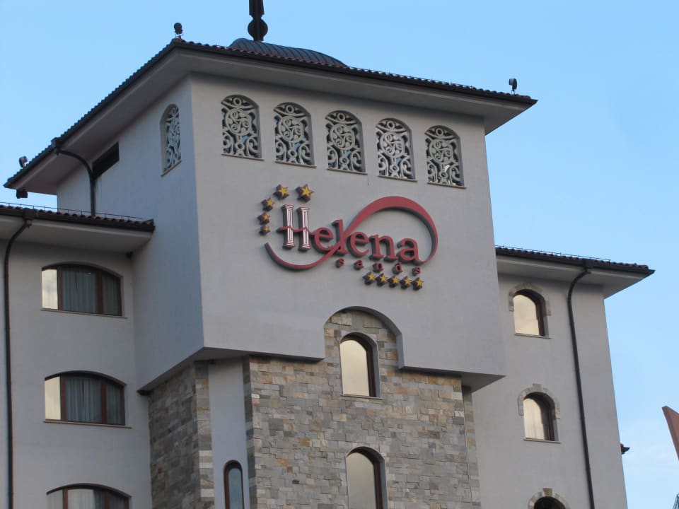 Ansicht Haupteingang Helena Sands