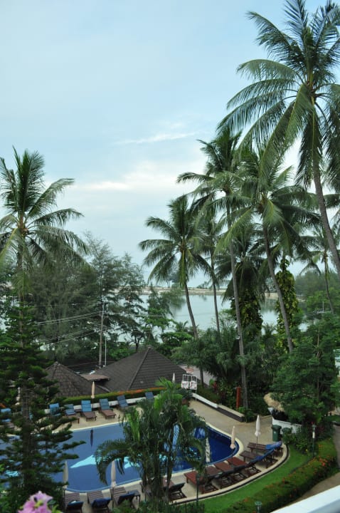 Basen Best Western Phuket Ocean Resort