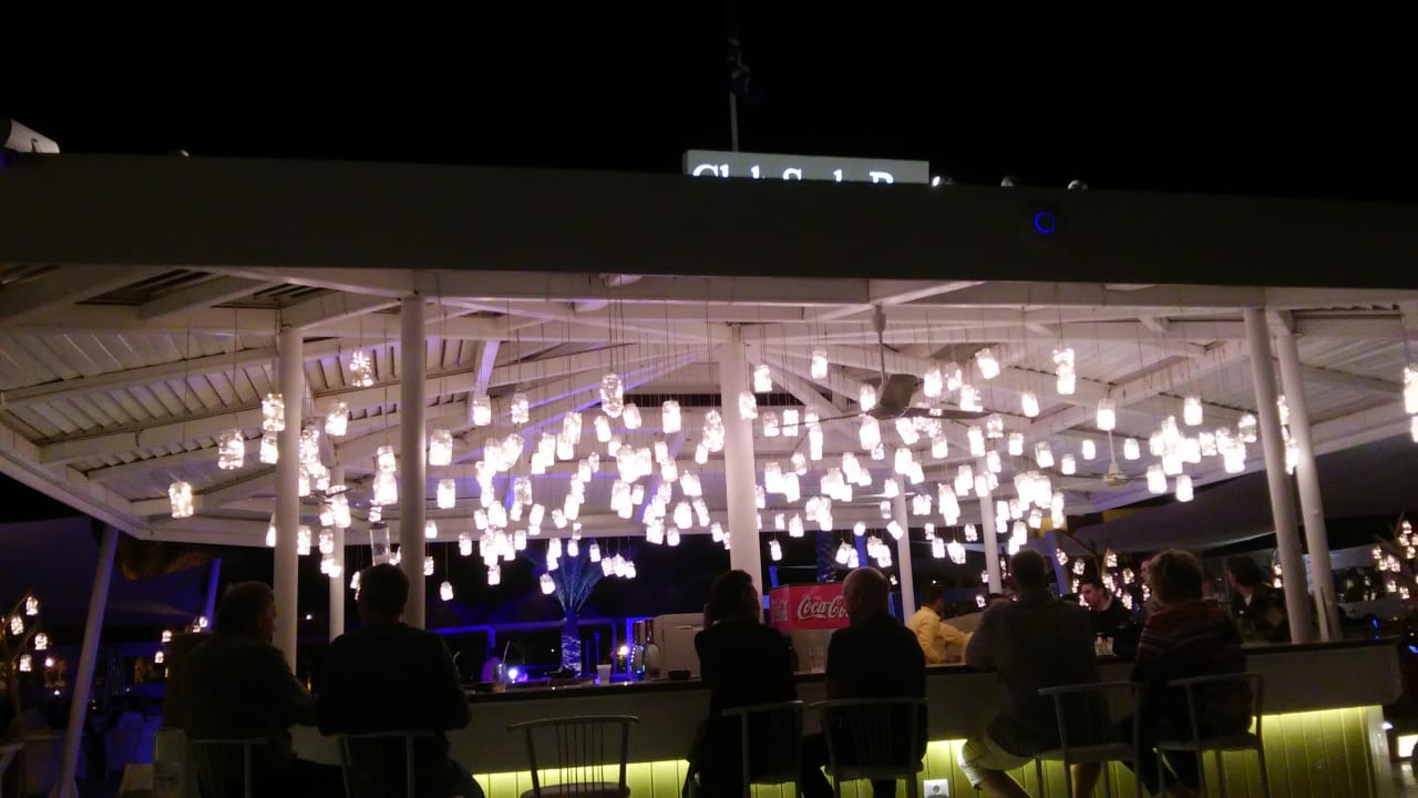 Bar Club Soda wunderschön Desert Rose