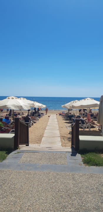 Strand Hotel Grand Side