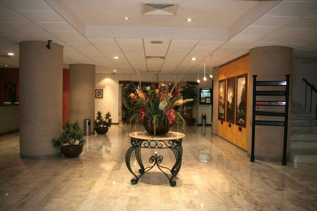 Lobby Hotel El Conquistador
