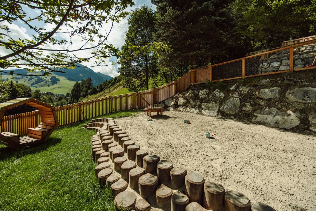 Sport & Freizeit Familien- & Gartenhotel Theresia