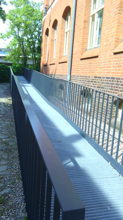 Mir wichtig: behindertengerechte Rampen Jugendherberge Berlin Ostkreuz