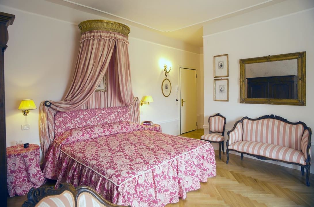 Jr. Suite Lucrezia Hotel Palazzo Dalla Rosa Prati