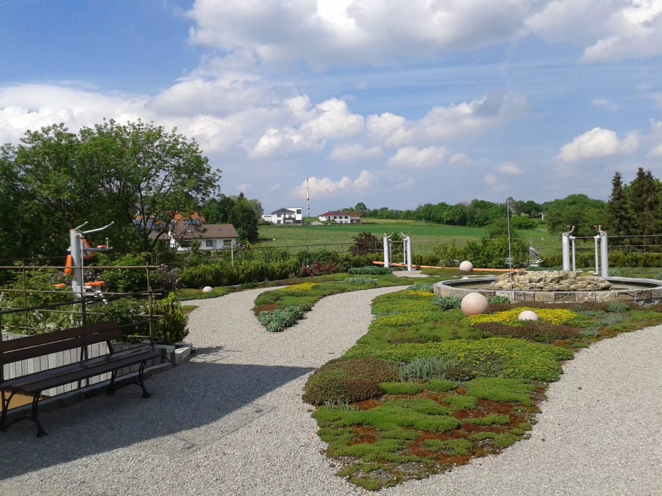 Dach Mawell Resort