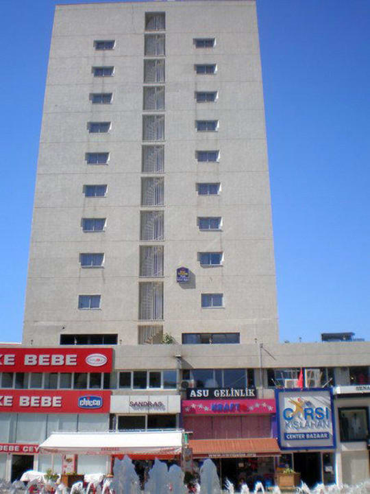 Вид на отель Best Western Plus Hotel Khan