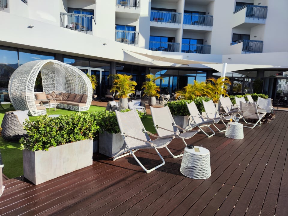 Gartenanlage Hotel Baia Azul