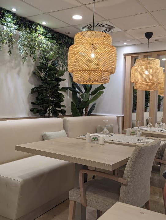 Gastro Valentin Somni Hotel & Suites