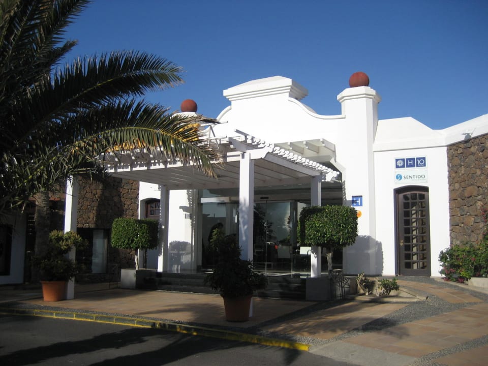 Eingang H10 White Suites