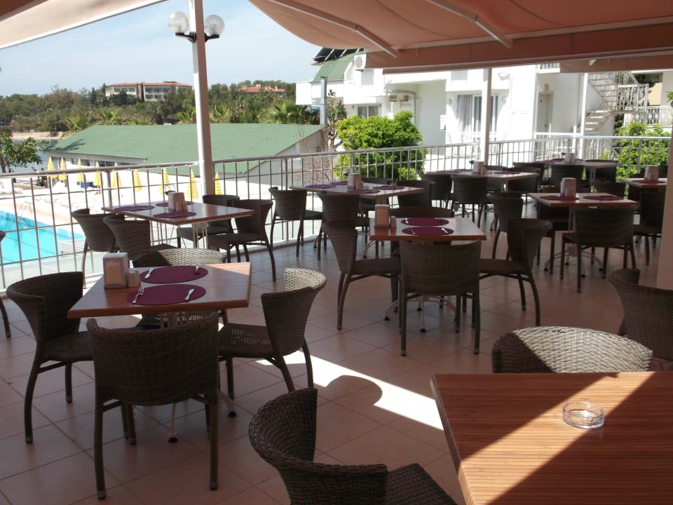 Terrasse am Reataurant Incekum Su Hotel