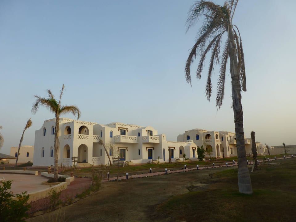 Gruppe von Zimmern Beach Safari Nubian Resort