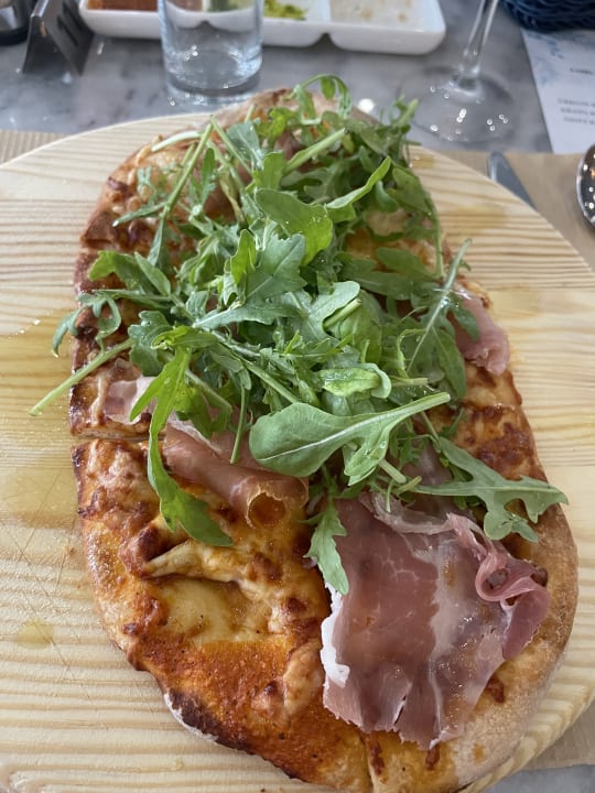 Gastro White Dreams Resort & Anex