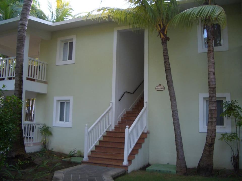 Bungalow von Aussen Playabachata Hotel