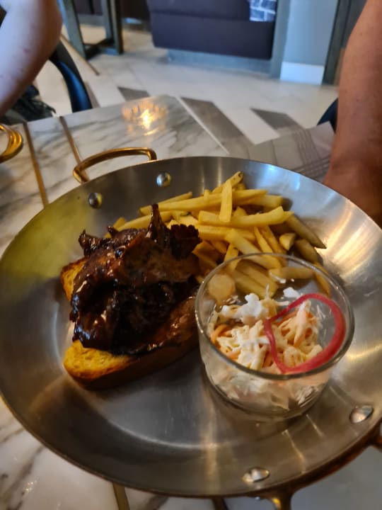 Gastro Al Bandar Rotana - Creek