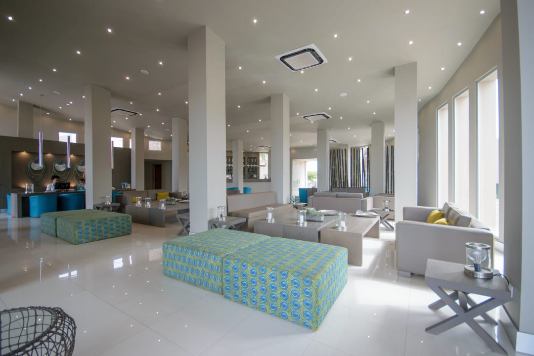 Lobby Hotel Oasis Atlantico Praiamar