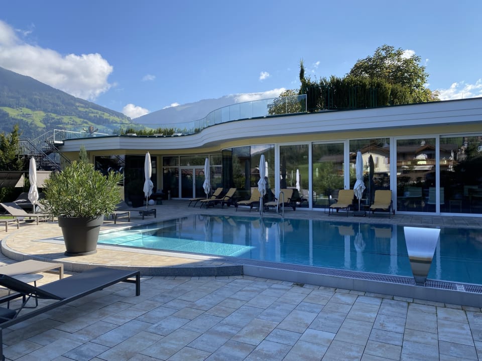 Pool Platzlhof - Mein Hotel im Zillertal