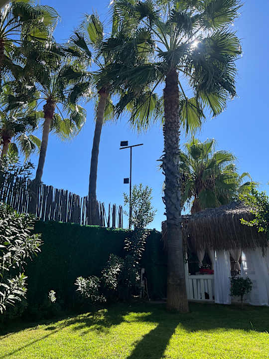 Strand Luna Blanca Resort & Spa