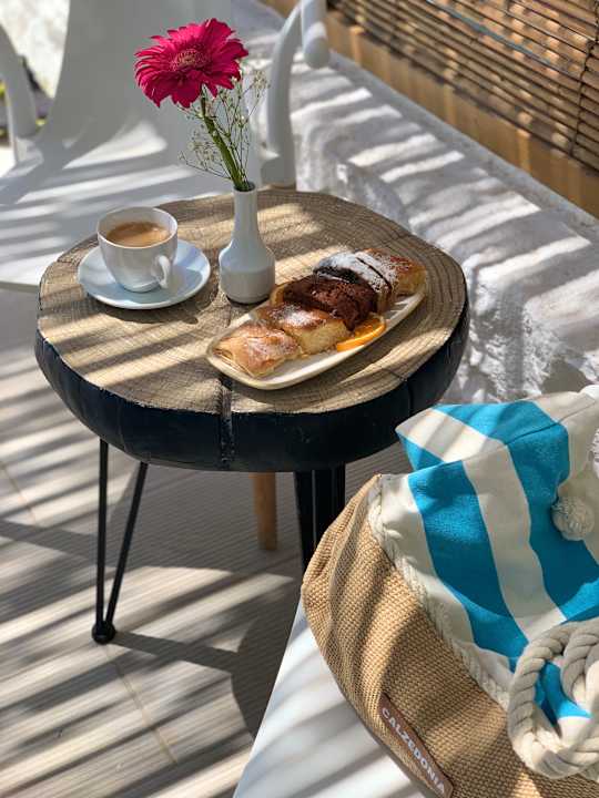 Gastro Paralos Lifestyle Beach