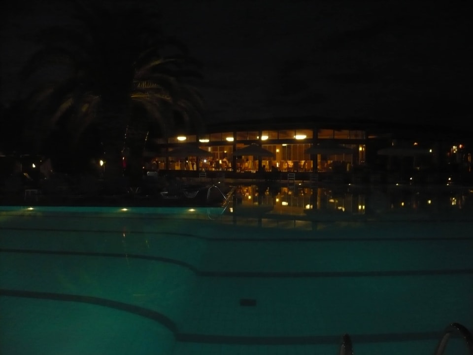 Pool ist sehr sauber alltoura Club Hotel Poseidon Palace