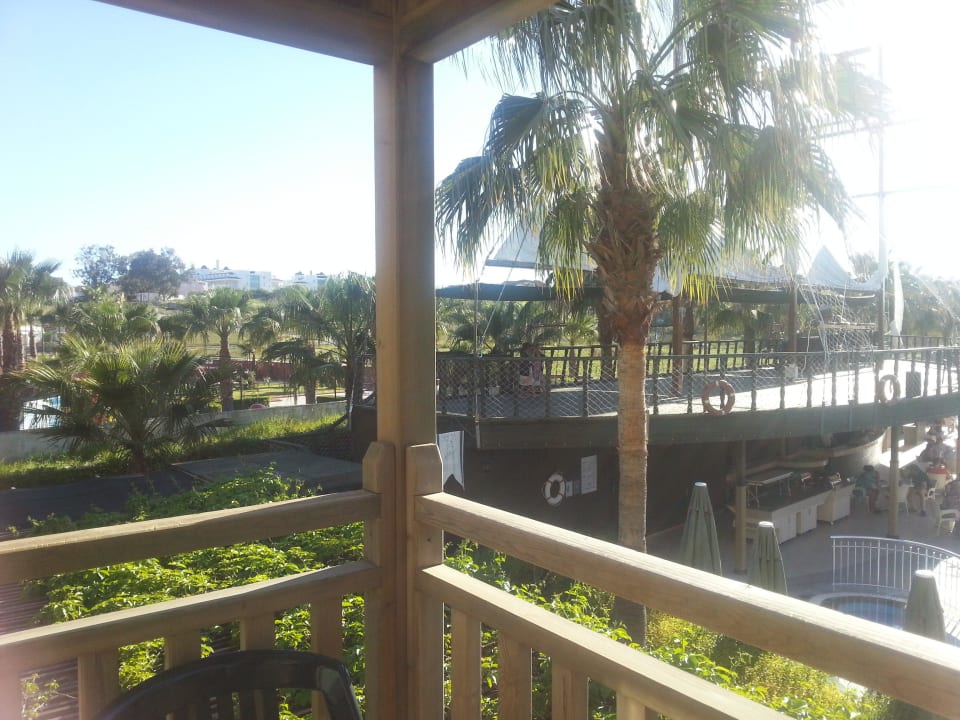 Aus Zimmer 4107 Can Garden Resort