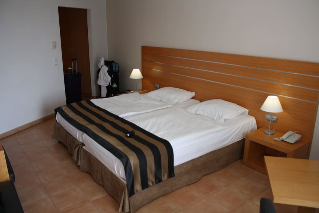 Bett allsun App.-Hotel Esquinzo Beach