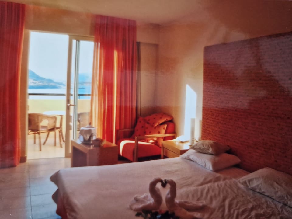 Zimmer Lindos Mare, Seaside Hotel
