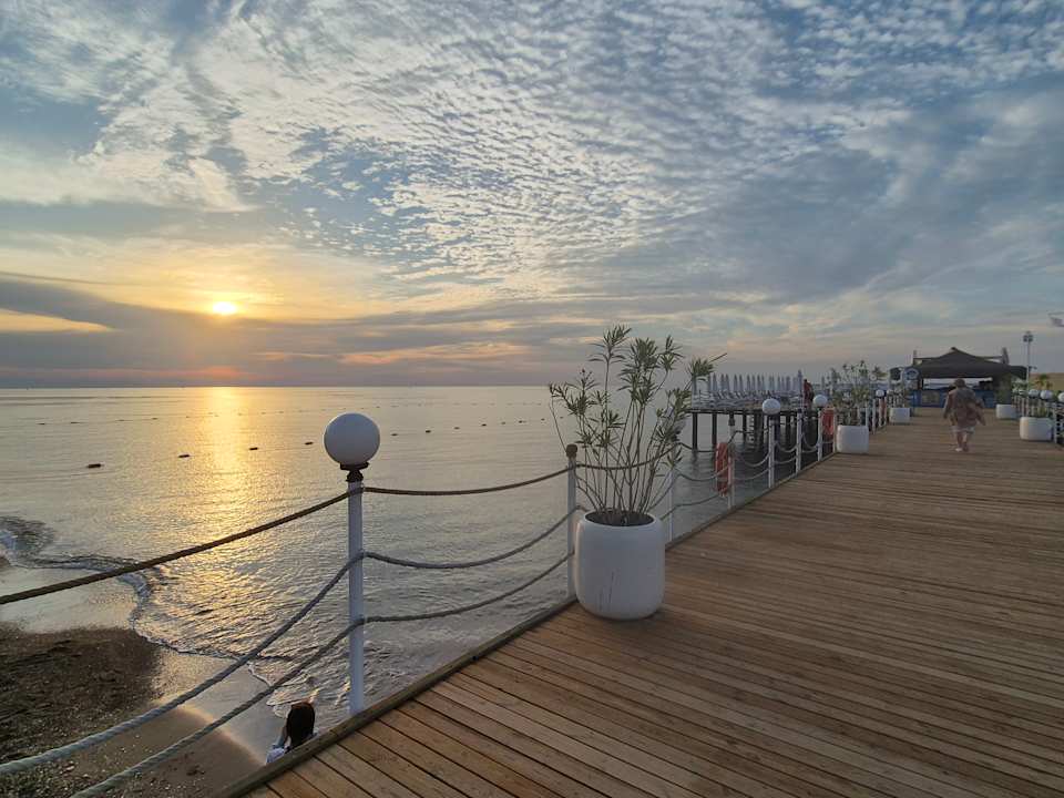 Strand Adalya Elite Lara