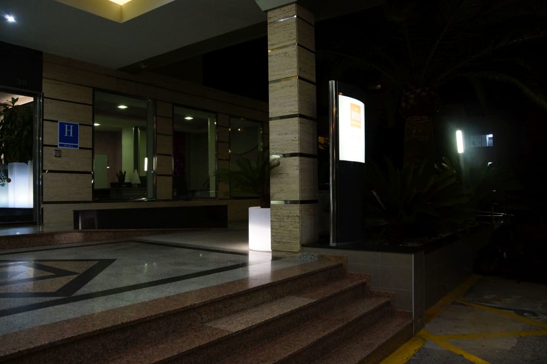 Außenansicht Hotel Riu Nautilus - Adults only