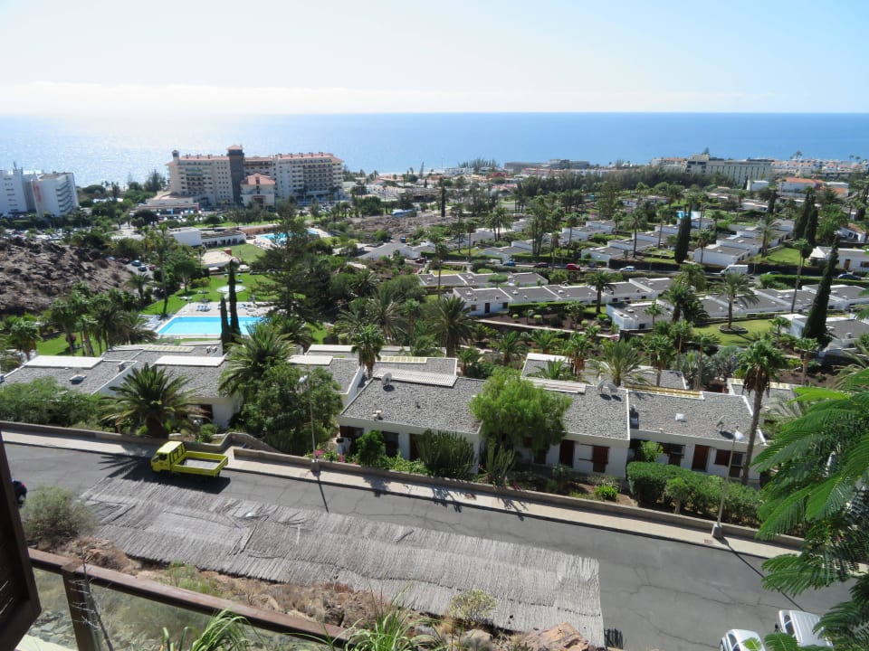 Blick über Rocas Rojas Bungalows Rocas Rojas