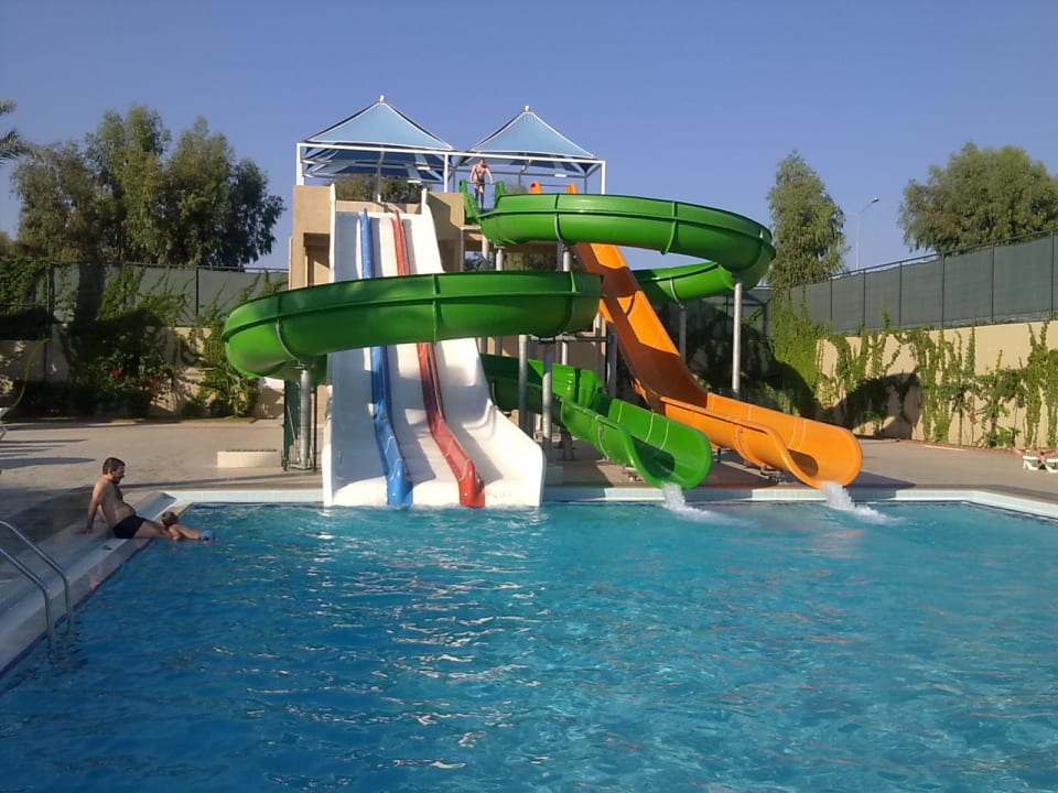 Glijbanen Hotel Royal Garden Beach