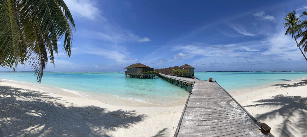 Strand Meeru Maldives Resort Island