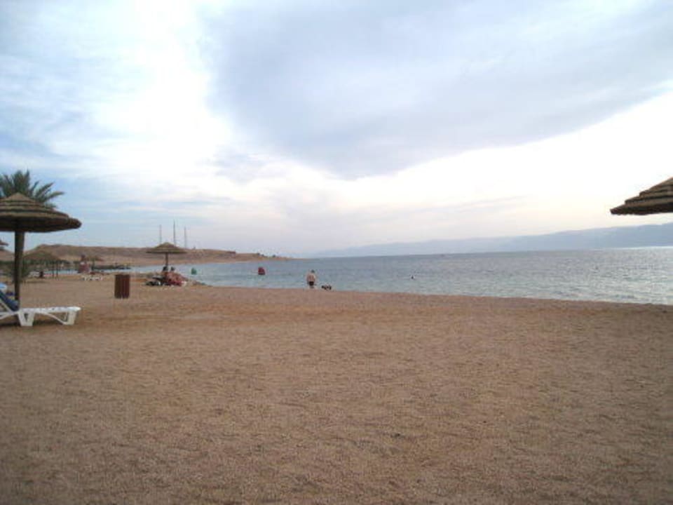 Ruhiger Strand  Hotel Marina Plaza Tala Bay