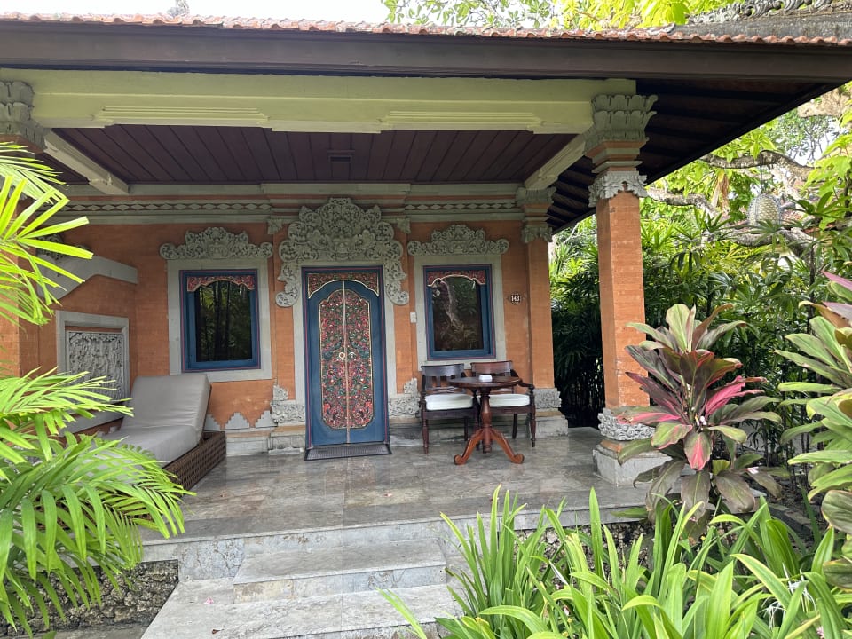 Außenansicht Puri Santrian