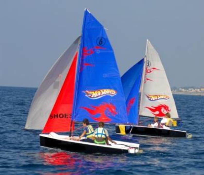 Attività sportiva: vela Agriturismo Ferro Borgo Campana