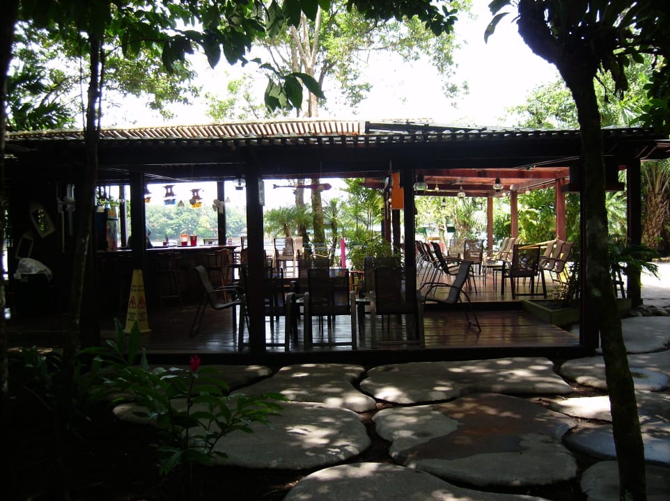 Poolbar Hotel Pachira Lodge